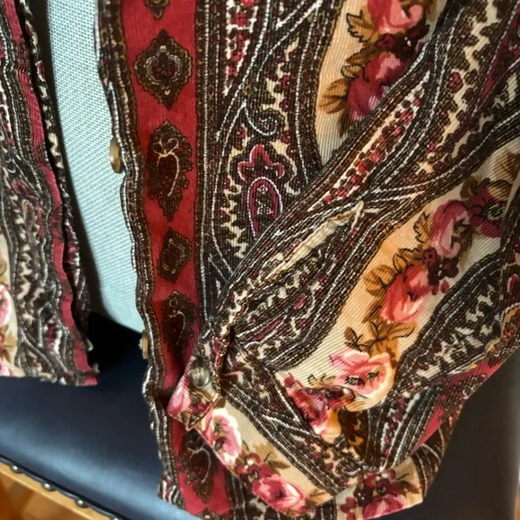 Lemon Grass Paisley Corduroy Button Down size XL - Picture 2 of 5